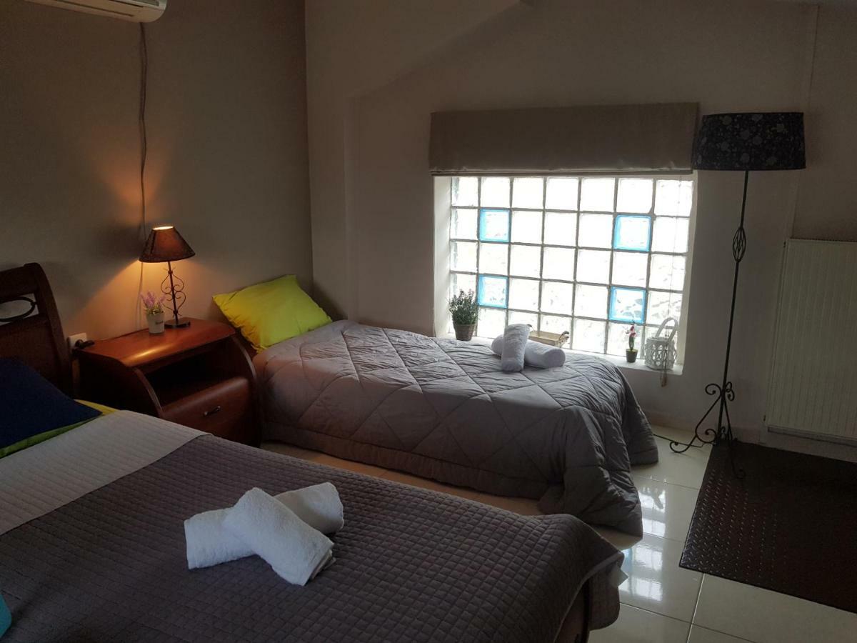 Seaside Apartment Каламата Екстериор снимка