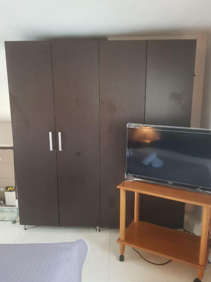 Seaside Apartment Каламата Екстериор снимка