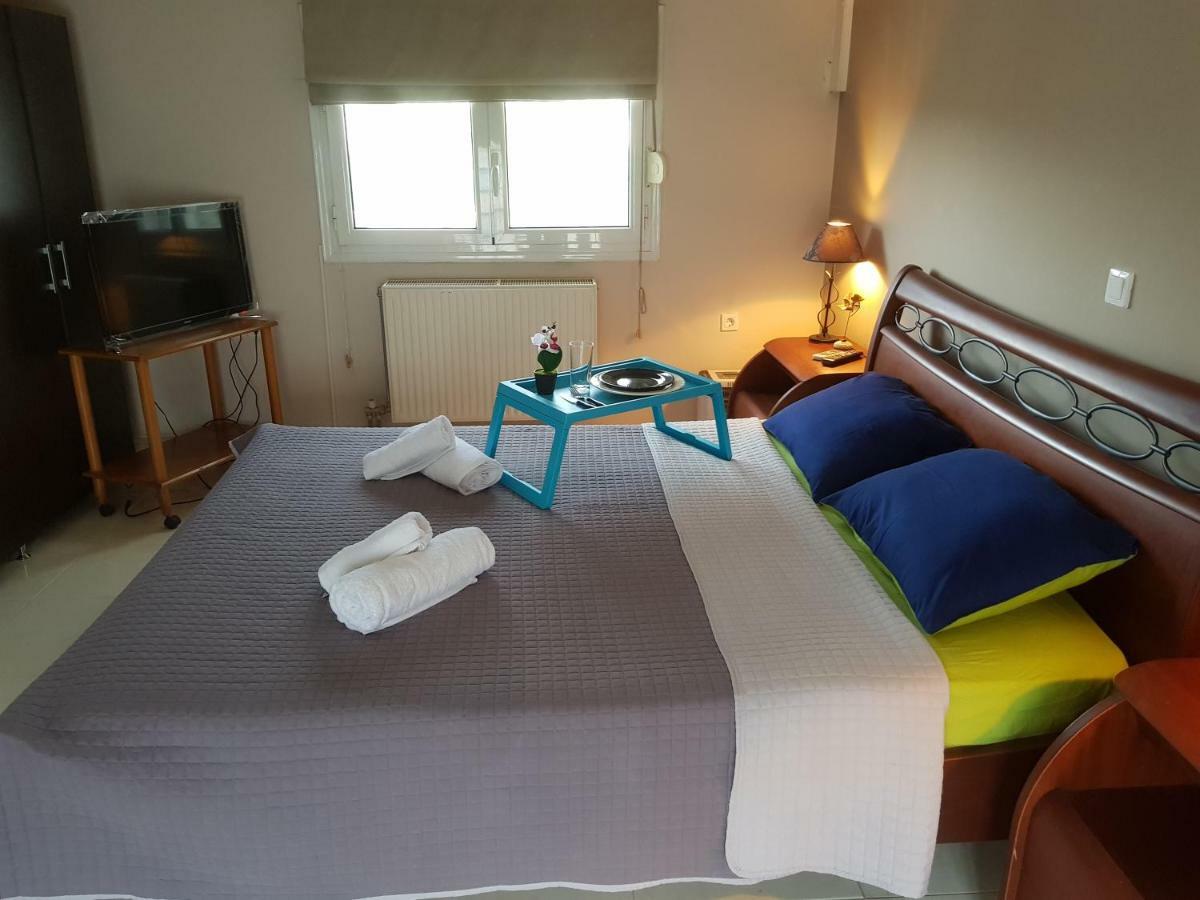 Seaside Apartment Каламата Екстериор снимка